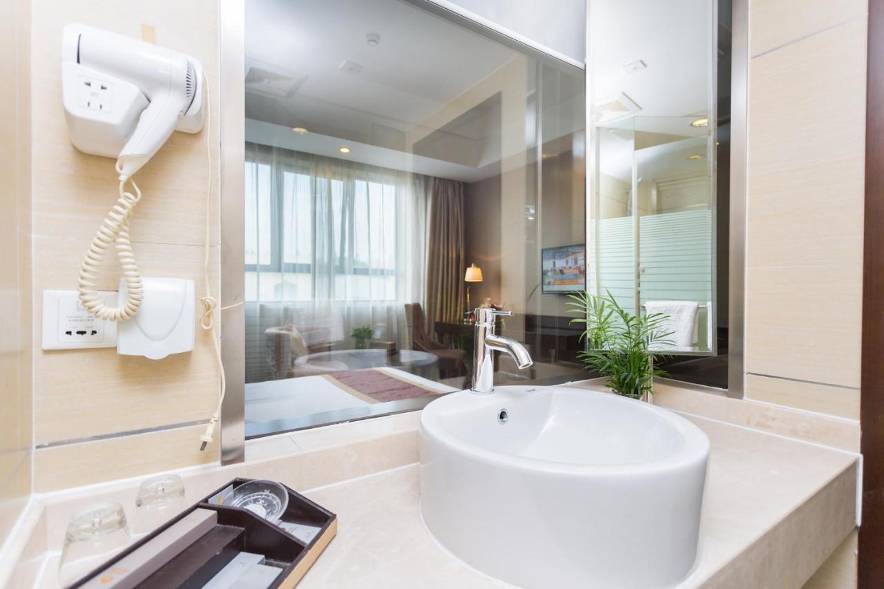 Shanghai Yueshangju Holiday Hotel Экстерьер фото